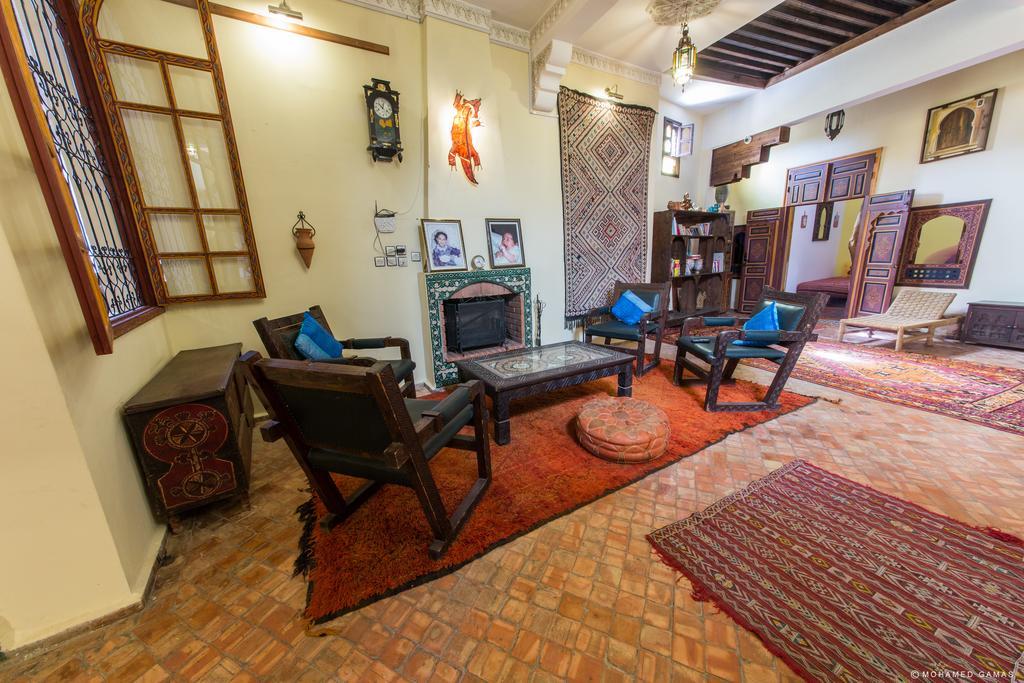 Ryad Bahia مكناز المظهر الخارجي الصورة